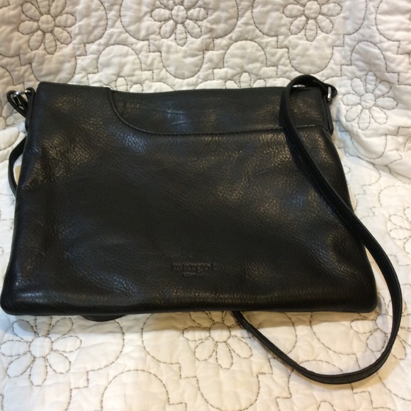 Margot New York Crossbody - Picture 4 of 7